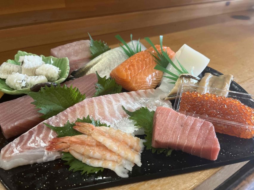 Kyoto: Sushi Making Class with Sushi Chef - Lunch you made yourself: dashi soup, tea or water, and a full plate