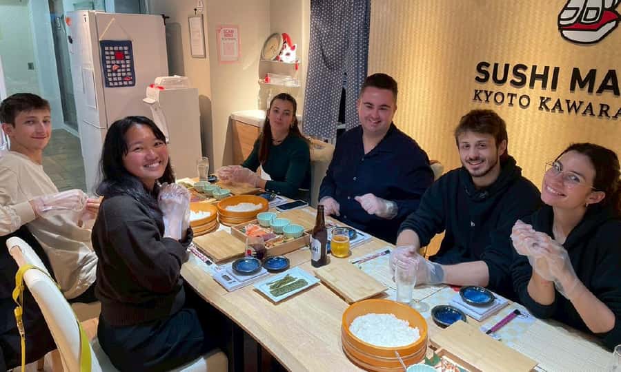 Kyoto: Sushi Making Experience in Kawaramachi - Diet and Allergy Notes You Should Not Ignore