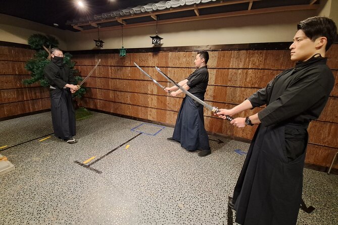 Kyoto Sword Experience - includes Museum Ticket/Ninja Experience - Ninja Star Throwing and Armor Photo Time