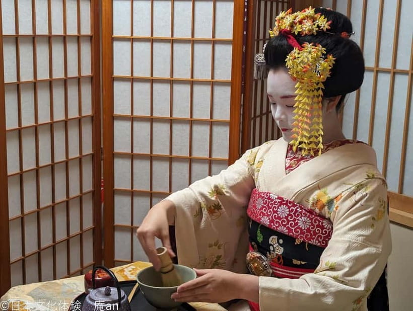 Kyoto: Tea Ceremony with Maiko - Kyoto in 45 minutes, starting at Gojo Station