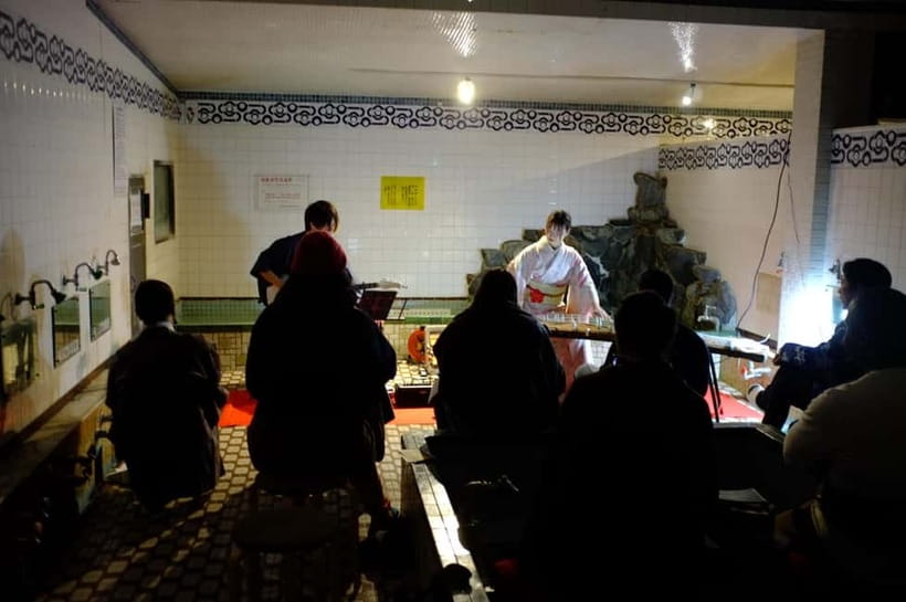 Kyoto: Traditional Concert at Townhouse or Bathhouse - Hands-On Koto Workshop: The Townhouse Only, and Beginner-Friendly