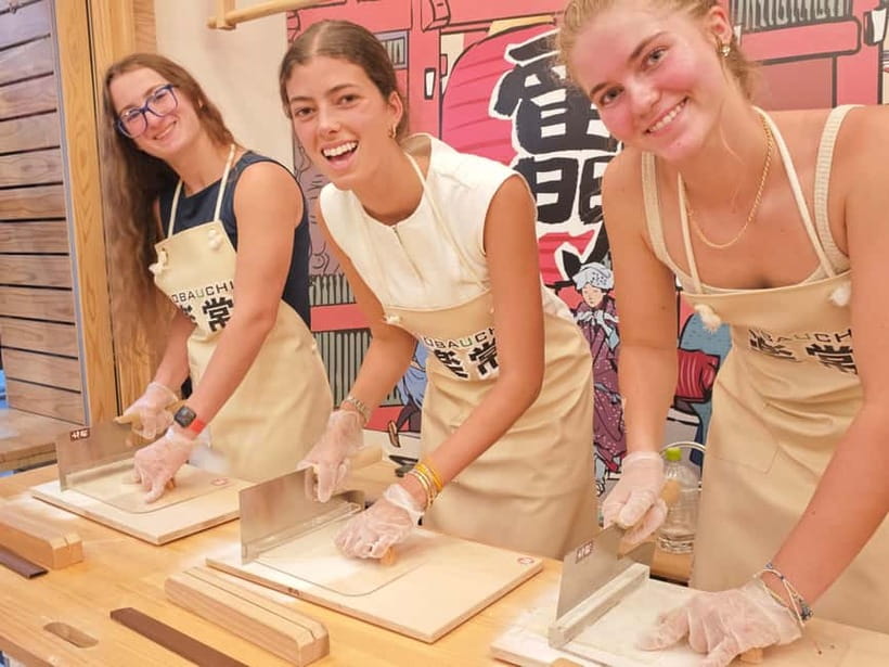 Made from flour in 30min! Ramen-noodle Making Experience! - Entering SOBAGIRI-RAKUJYO in Asakusa’s Kitchenware District