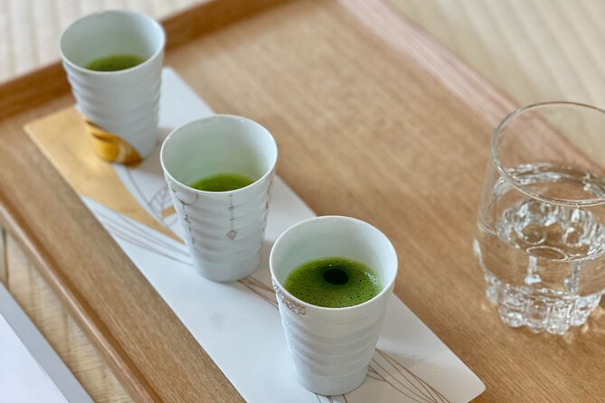 Matcha Kimono Tea Ceremony in Tokyo - First-flush matcha tasting: using eyes, nose, and tongue