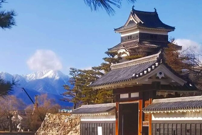 Matsumoto Castle Tour & Soba Noodle Experience - Matsumoto Castle and Soba, Packed into About Three Hours