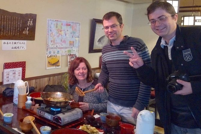 Matsumoto Castle Tour & Soba Noodle Experience - Small Groups Mean More Attention During Noodle Cutting