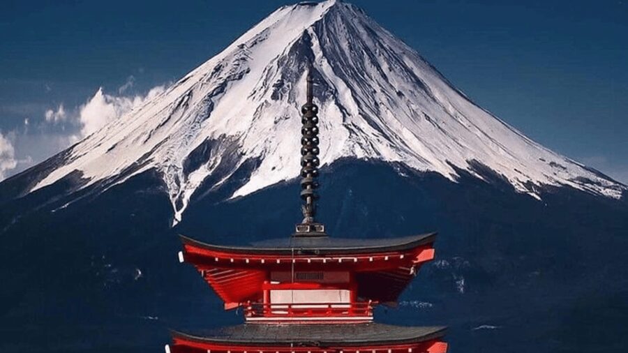 Mount fuji and Hakone full day private tour with English gui - Gotemba Premium Outlets as the optional finish line