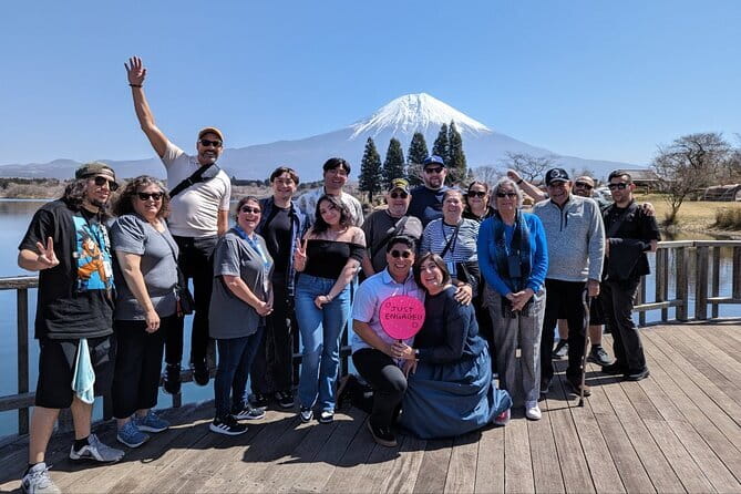 Mount Fuji Full-Day Private Tour from Shimizu Port (Customizable) - Lake Kawaguchiko: your hour for boats, ropes, and Fuji angles