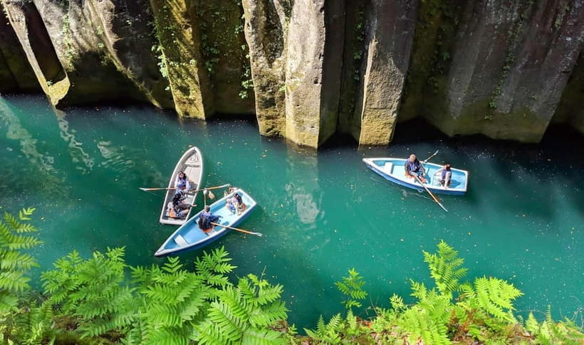 Mt. Aso & Takachiho Gorge Tour with Optional Boat Ride - Takachiho Gorge: boat row vs stone-step hiking on your chosen package