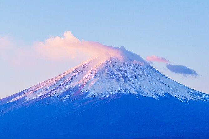Mt. Fuji 5th, Oshino Hakkai, Onsen Full-Day Trip From Tokyo - How the guide changes the experience (examples from real departures)