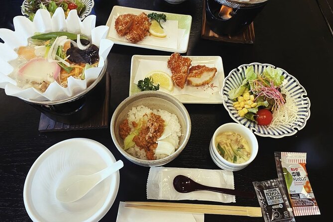 Mt. Fuji and Hakone Day Trip From Tokyo with Bullet Train Option - Lunch with the +Lunch option: convenient, but check your expectations