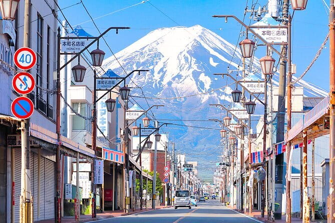 Mt.Fuji Arakurayama Sengen Park,Oshino Hakkai,Kawaguchi Lake Tour - Price and value: what $51.60 really buys you