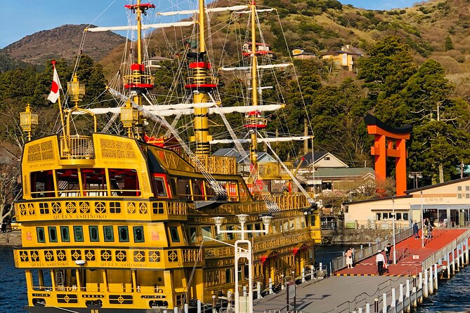 Mt. Fuji & Hakone Bus Tour Bullet Train Return & 28-Hotel Pick-up - Lake Ashi Cruise and Hakone Shrine Red Torii by the Water