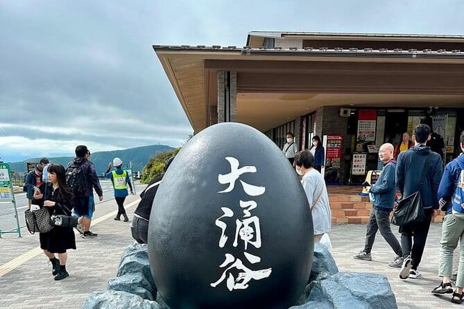 Mt fuji & Hakone customizable day tour w/ English speaking driver - Mt. Fuji 5th Station: the big altitude moment