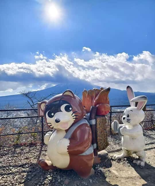 Mt. Fuji & Lake Kawaguchiko Ropeway Panorama Full-Day Tour - Oshino Hakkai: eight ponds, clear spring water, and calm reflections