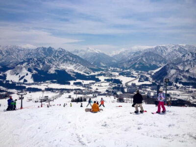 Nagano: 1-Day Ski Tour Package from Nagano Station