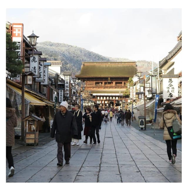 Nagano Tokyo: Snow Monkey Private Day Tour Hotel Pick & Drop - Shibu Onsen: Lantern Streets and Old-Style Bathhouse Life
