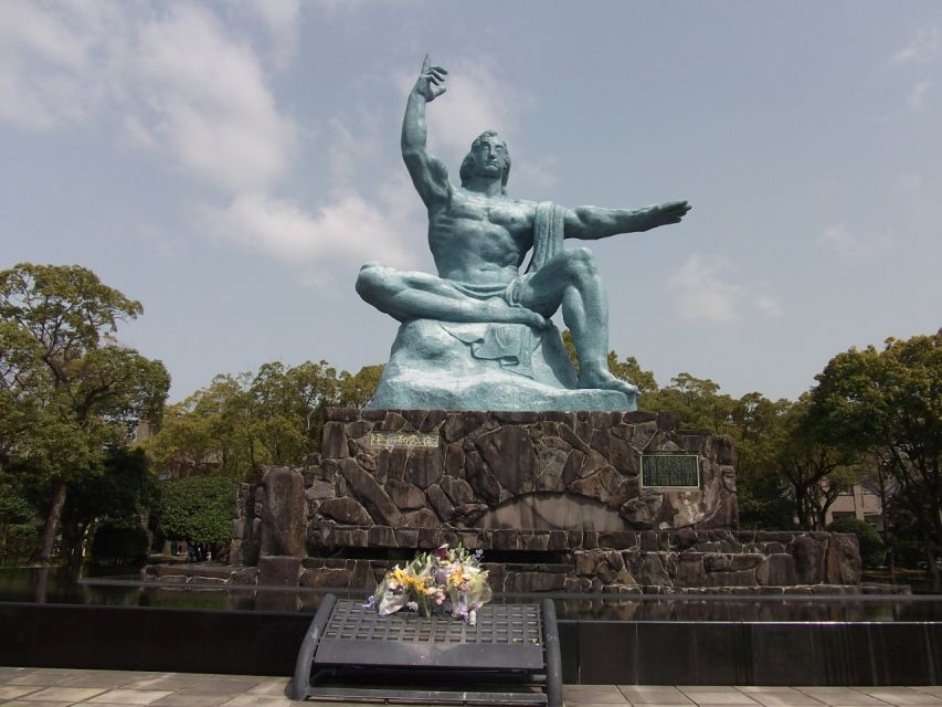 Nagasaki: Private Tour with Local Guide - Peace Park and the Atomic Bomb Museum, what to focus on