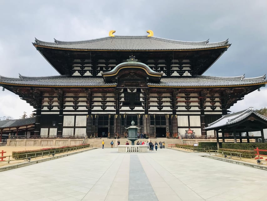 Nara: Essential Private Tour with Deer Park and Temples - Yoshikien Garden, a calm finish after the busiest energy