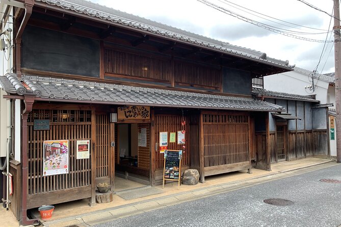 Nara Todaiji Kasuga Taisha Private Full Day Tour From Kyoto - Kasuga Taisha: lanterns everywhere, then Naramachi to balance it out