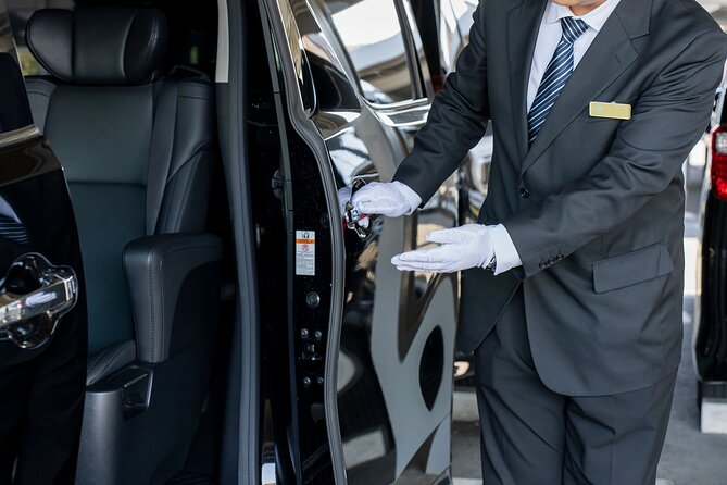 Narita Airport(NRT) Private Transfer To/From Tokyo 1-way or Round - Cars, drivers, and the communication that saves time