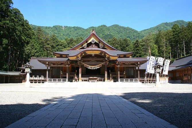 Niigata Full-Day Private Tour with Government-Licensed Guide - Tour value: what you get for $153.50 per person