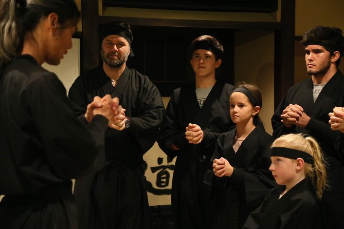 Ninja 2-hour Hands-on Lesson by Japanese master in Kyoto -Medium - Small group flow: why six people helps you learn