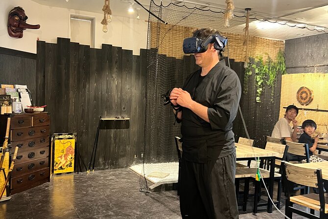 Ninja experience in Takayama - Special Course - VR Games as the No-Pressure Ninja Option