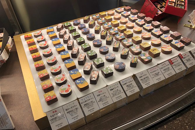 Nishiki Market Walking Food Tour with Local guide - Price and value: what $79.07 buys in Kyoto