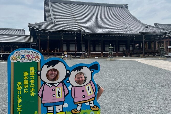 No. 1 E-Bike Tour for Up to 5 Guests in Kyoto with a Local! - Nishi Honganji: Big-Temple Atmosphere Without the Long Wait