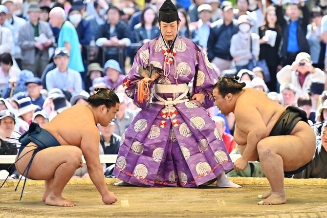 Official Sumo Tournament Ticket with Guided Experience - Key points that make this sumo tour work
