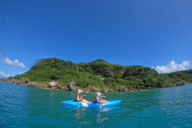 Okinawa East Coast 3-hour Marine Experience: Kayak or SUP - Paddle prep and the first lesson: safety talk plus real instruction