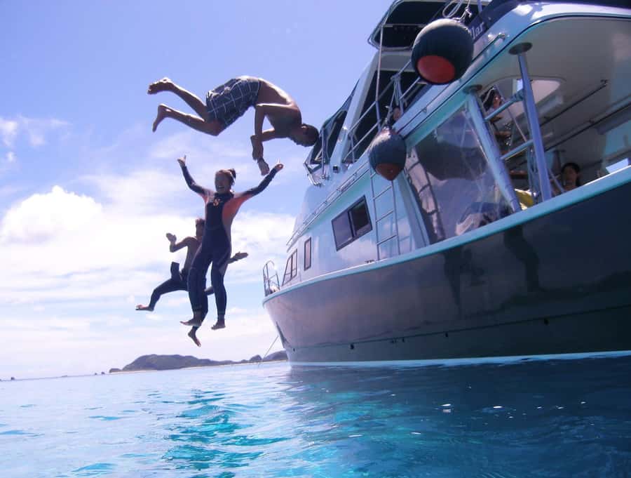 Okinawa: From Naha: Kerama Islands 1-day snorkeling tour - Price and value at around $81 per person, what you really get