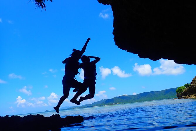 Okinawa Ishigaki Phantom Island and Blue Cave Snorkeling - Your half-day schedule, timing, and how to dress for wet weather