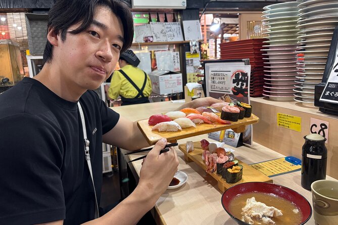 Omicho Market & Kanazawa Ramen Tasting Tour - Ramen near Kanazawa Station: order with shoyu, miso, or shio clarity