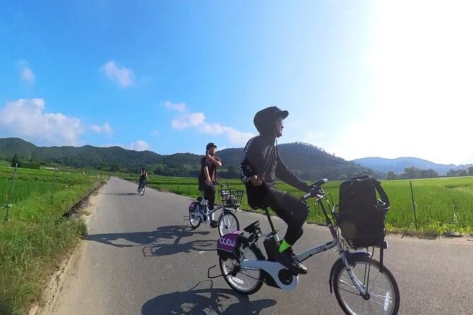 ONLY YOU in the Bamboo Forest! 4 hours E-bike tour with a local - Key highlights that matter on the ground