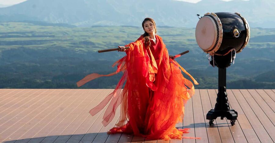 Open-air theater "Tao- no-Oka" Drum TAO Live performance - What the Drum TAO live show delivers (and why it works)