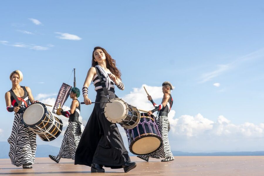 Open-air theater "Tao- no-Oka" Drum TAO Live performance - Weather plan: rain or wind can switch the whole room