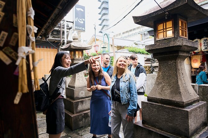 Osaka: 2-Hour Nightlife District Walking & Local Food Culture - Stop 4: Kuromon Market, Osaka’s Kitchen for seafood bites
