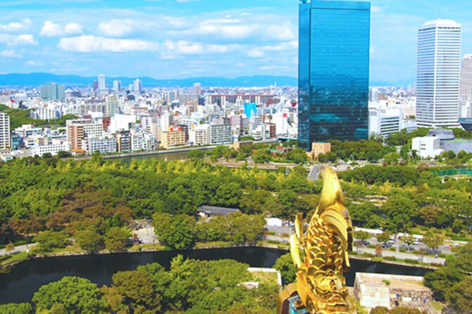 Osaka Castle Walking Tour and Castle Tower Admission - Hokoku Shrine and the Toyotomi Hideyoshi Connection