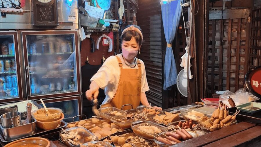 Osaka: Deep Backstreets Walking Tour with Dinner Option - Abandoned Buildings and a Controversial Past, Handled Without Sensationalism