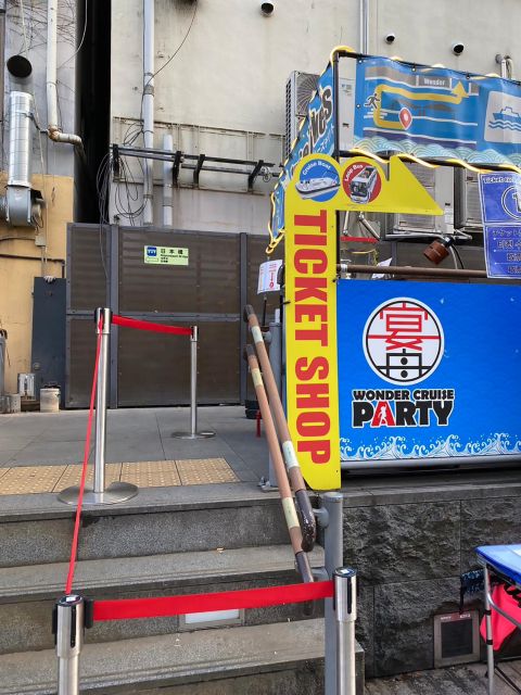 Osaka: Dotonbori District River Cruise with Drink Discount - Key things that make this cruise work