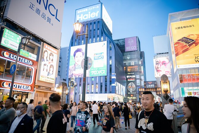 Osaka Dotonbori Night Photoshoot - Private | Pro Photographer - Posing coaching: what changes when someone directs you