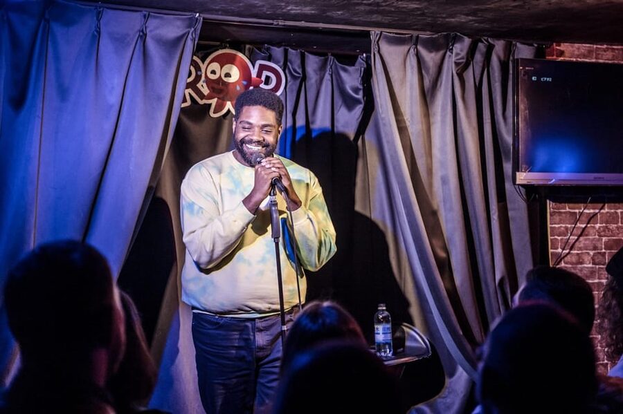 Osaka: English Stand Up Comedy Show at Osaka Comedy Club - How the 2-hour night typically moves, from bar chat to punchlines