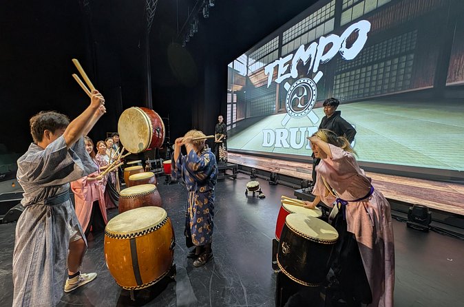 OSAKA:Feel the Power! Learn Taiko Drum from Professionals - The gift video and photo: your souvenir does not fade