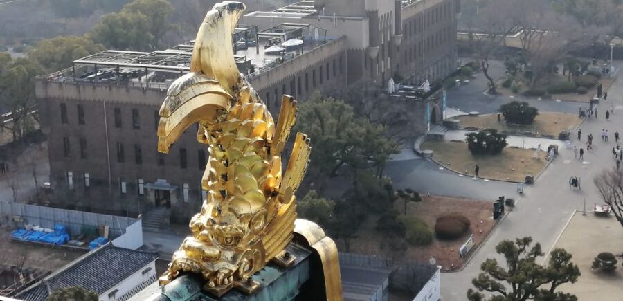 Osaka: Five Must-See Highlights Walking Tour & Ramen Lunch - Meeting point to Osaka Castle, what your morning sets up