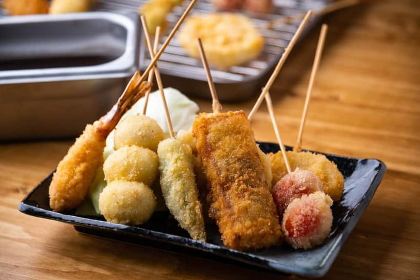 Osaka: Food Tour Kuromon Market & Dotonbori with Guide - Price and value: is $84 a good deal for this Osaka night?