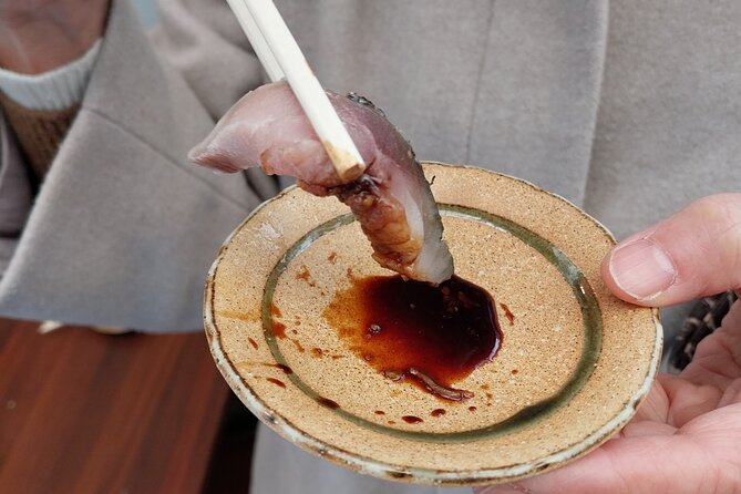 Osaka Food Tour with 10 Classic Japanese Tastings & Drinks - Stop-by-stop: what you’ll eat on this Osaka tour