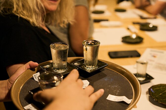 Osaka: Guided Food Tour with 12 Dishes at 4 Local Eateries - Osaka Food in One Smart Evening, Not a Research Project