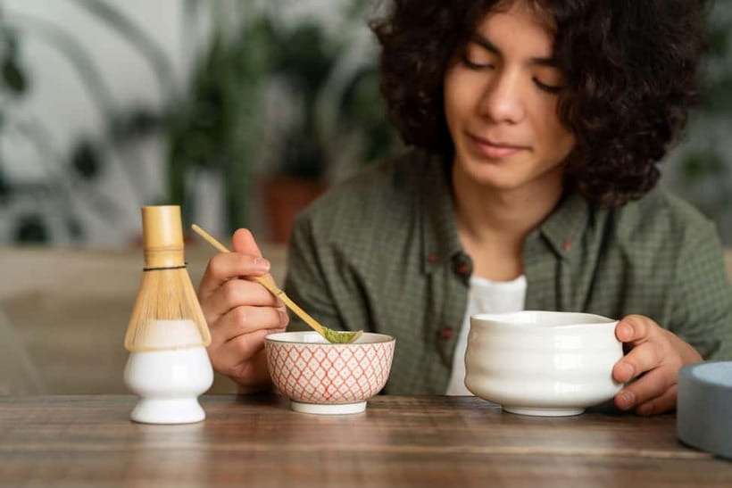 Osaka; Japanese Tea ceremony experience, Macha and Sencha - Entering the Tatami Room, Meeting Yuko, and Getting Set Up