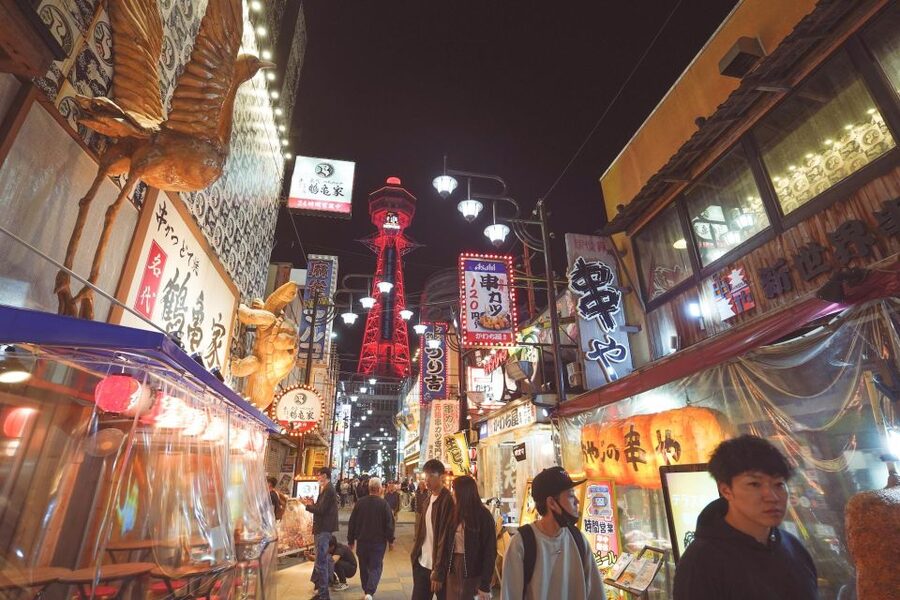 Osaka: Local Foodie Tour in Dotonbori and Shinsekai - Meeting point and timing, so you do not lose the group